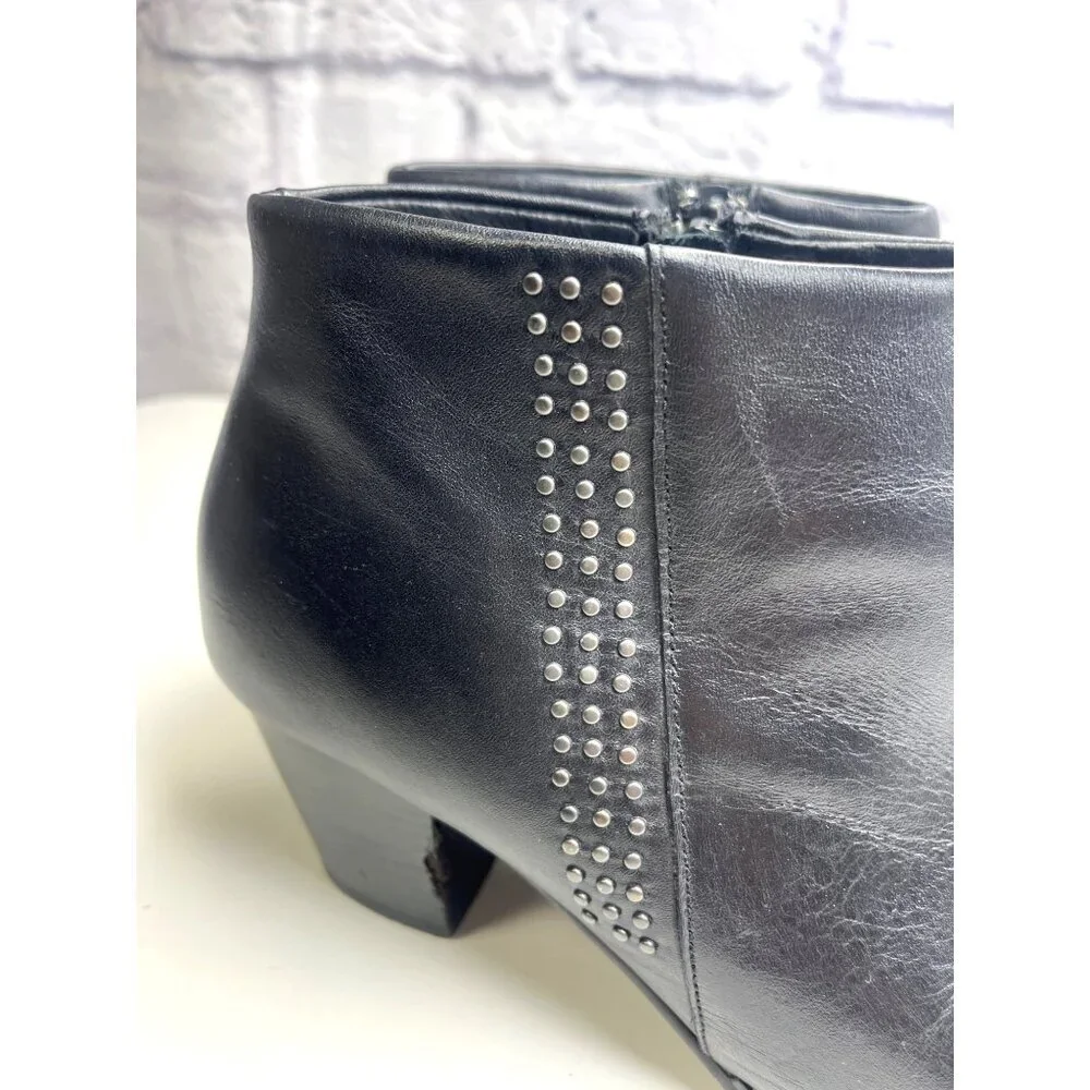Vionic Georgia Orthaheel Studded Black Leather Ankle Boots Size 9 Booties